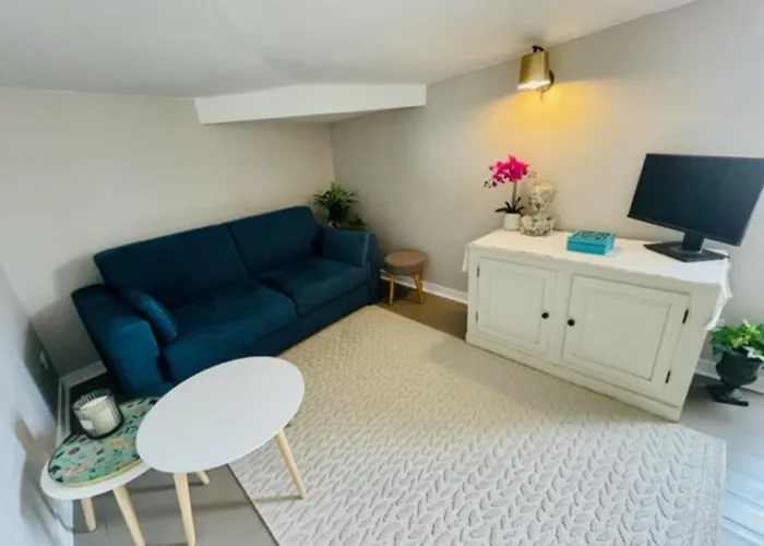 Air-Conditioned Rooftop Flat In La Rochelle